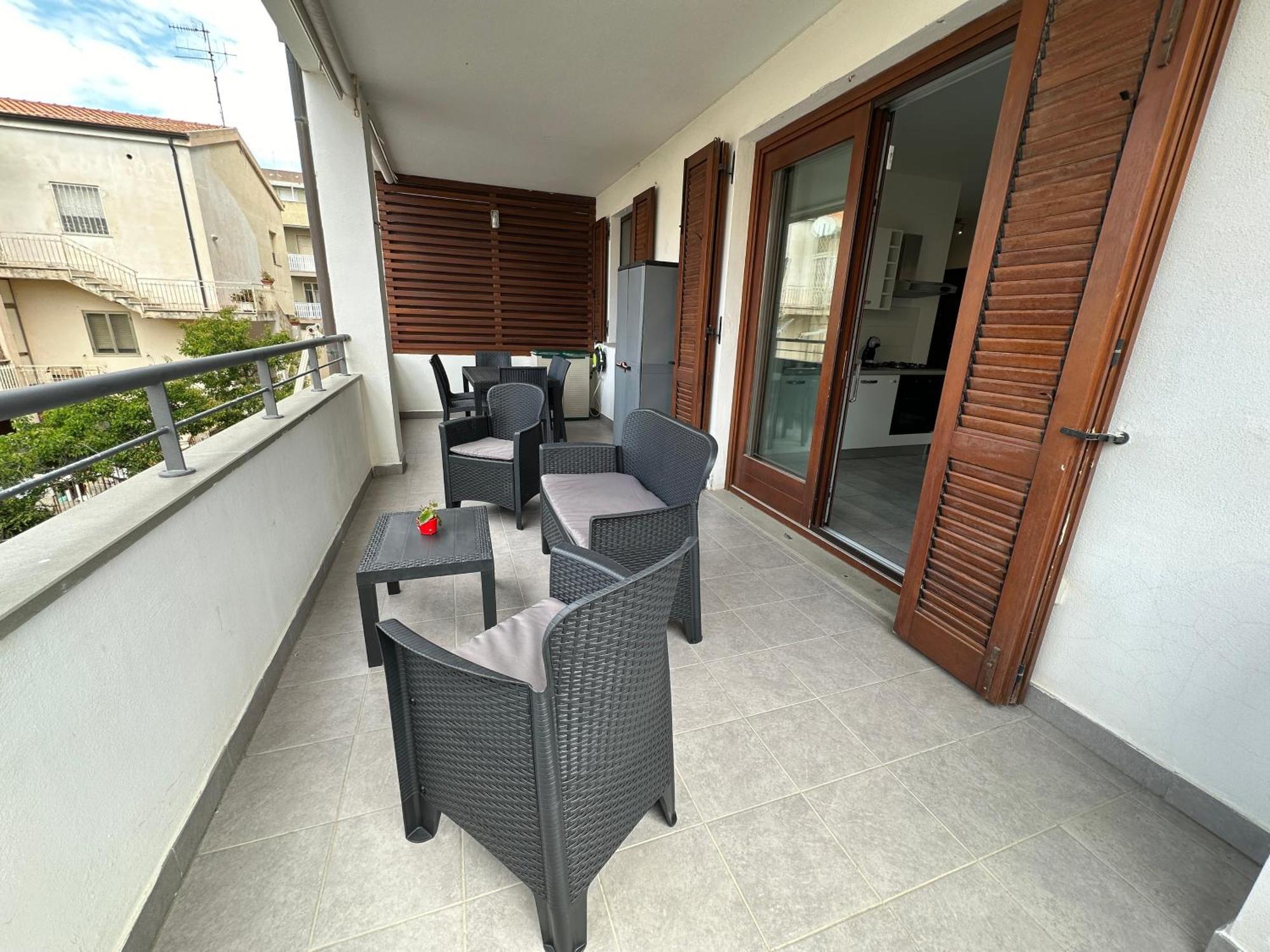 Gris I Blanca Apartment Alghero Bagian luar foto